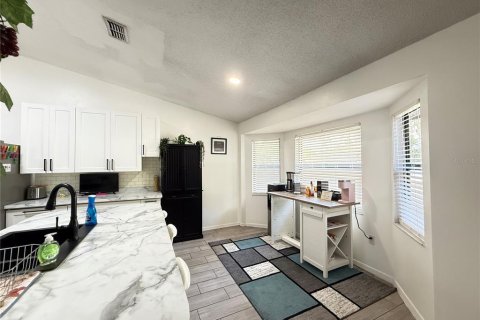 House in Lakeland, Florida 3 bedrooms, 135.82 sq.m. № 1722203 - photo 10