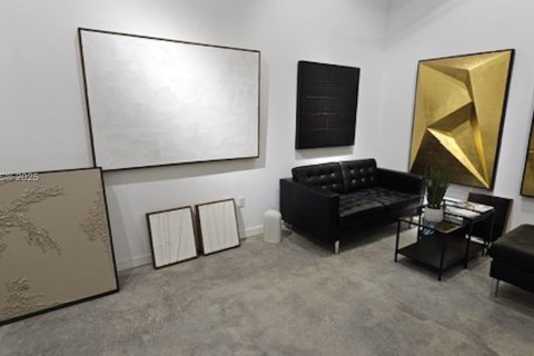 Immobilier commercial à vendre à Miami, Floride № 2021647 - photo 6