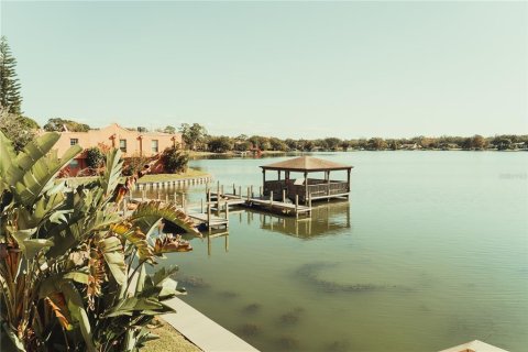 Condo in Orlando, Florida, 2 bedrooms  № 1613782 - photo 3