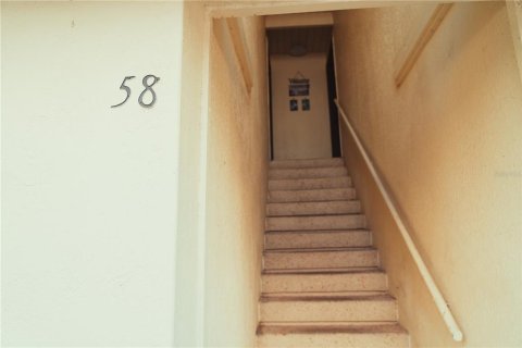 Condo in Orlando, Florida, 2 bedrooms  № 1613782 - photo 2