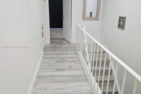 Copropriété à vendre à Miami, Floride: 2 chambres, 134.71 m2 № 1966556 - photo 18