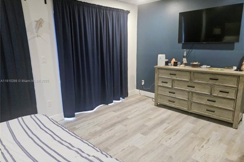 Copropriété à vendre à Miami, Floride: 2 chambres, 134.71 m2 № 1966556 - photo 14