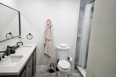 Copropriété à vendre à Miami, Floride: 2 chambres, 134.71 m2 № 1966556 - photo 17