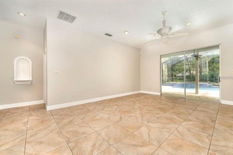 Villa ou maison à vendre à Apopka, Floride: 4 chambres, 220.46 m2 № 1880672 - photo 5