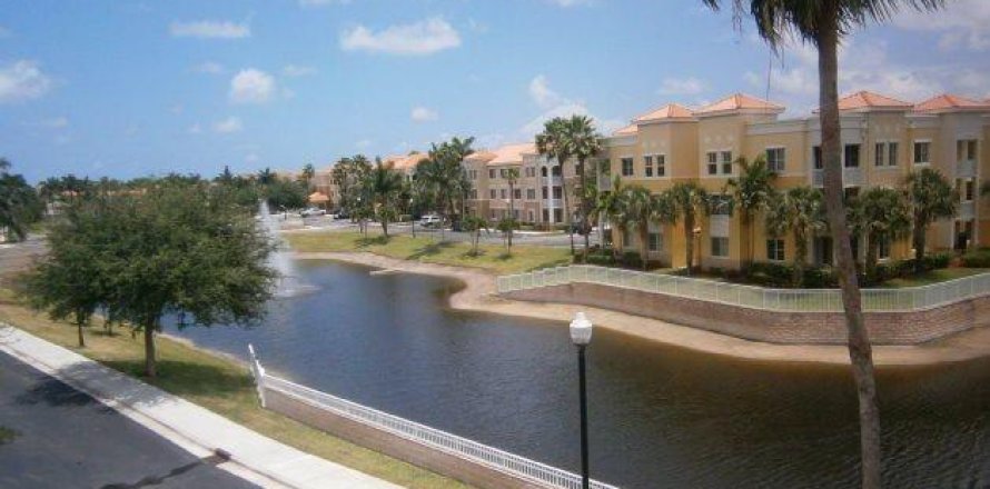 Condominio en Palm Beach Gardens, Florida, 1 dormitorio № 888389