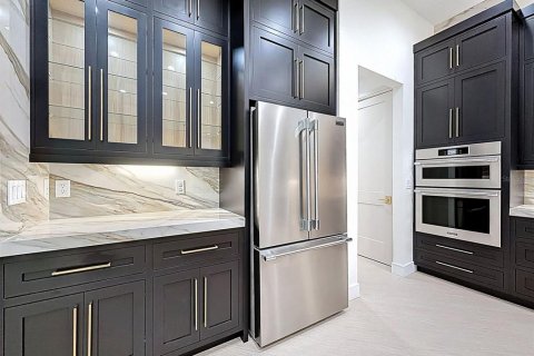 Купить виллу или дом в Хомосасса, Флорида 7 комнат, 249.16м2, № 2227426 - фото 16