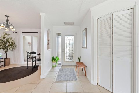 Villa ou maison à vendre à Sarasota, Floride: 3 chambres, 215.44 m2 № 2095689 - photo 4