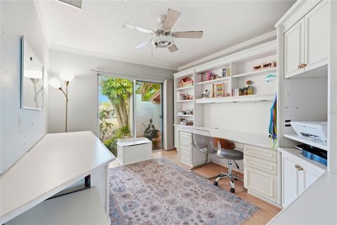 Villa ou maison à vendre à Sarasota, Floride: 3 chambres, 215.44 m2 № 2095689 - photo 20