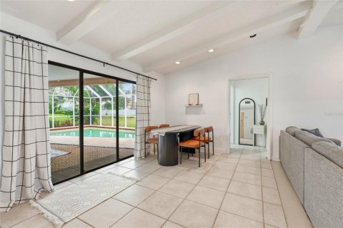 Villa ou maison à vendre à Sarasota, Floride: 3 chambres, 215.44 m2 № 2095689 - photo 25
