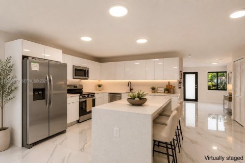 Casa en venta en Homestead, Florida, 4 dormitorios, 167.41 m2 № 2244312 - foto 7