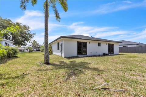Casa en venta en Homestead, Florida, 4 dormitorios, 167.41 m2 № 2244312 - foto 22