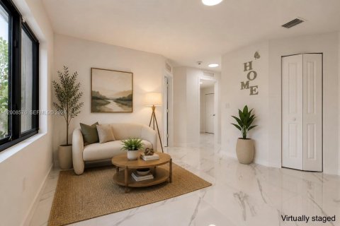 Casa en venta en Homestead, Florida, 4 dormitorios, 167.41 m2 № 2244312 - foto 3