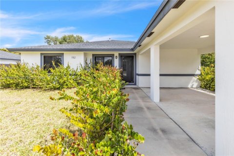 Casa en venta en Homestead, Florida, 4 dormitorios, 167.41 m2 № 2244312 - foto 2