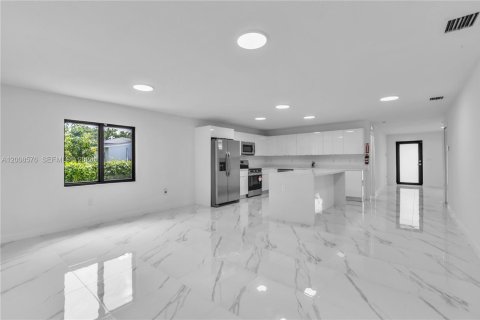 Casa en venta en Homestead, Florida, 4 dormitorios, 167.41 m2 № 2244312 - foto 6