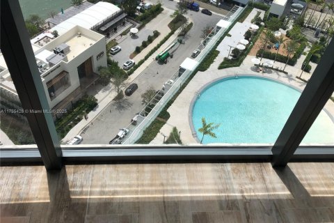 Copropriété à vendre à Miami, Floride: 2 chambres, 99.13 m2 № 2022606 - photo 5