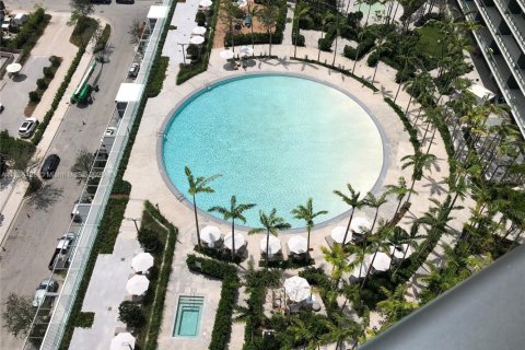 Copropriété à vendre à Miami, Floride: 2 chambres, 99.13 m2 № 2022606 - photo 15