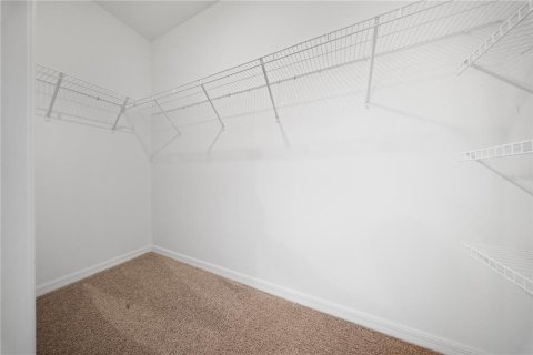 Townhouse in Lakeland, Florida 3 bedrooms, 136.01 sq.m. № 2210400 - photo 9