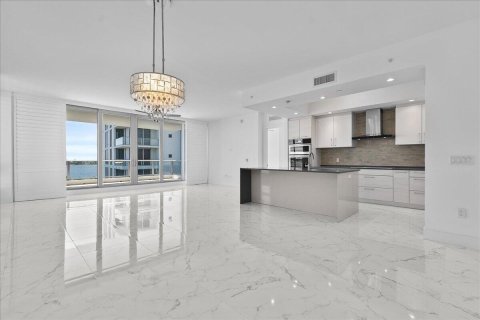 Купить кондоминиум в Норт-Палм-Бич, Флорида 3 комнаты, 227.15м2, № 2086289 - фото 6