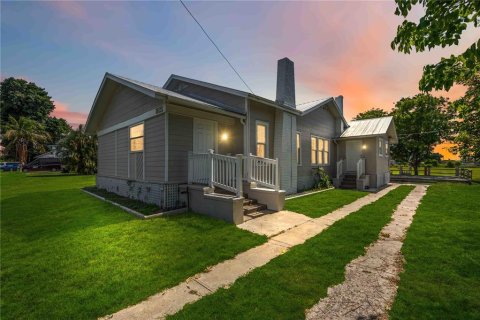 Casa en Punta Gorda, Florida 3 dormitorios, 168.25 m2 № 2210534