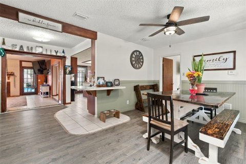 Villa ou maison à vendre à Crescent City, Floride: 4 chambres, 167.97 m2 № 2431903 - photo 4