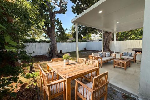 Villa ou maison à vendre à Miami, Floride: 3 chambres, 74.32 m2 № 1816424 - photo 9