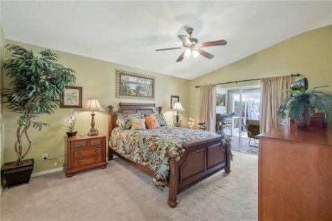 House in Cape Coral, Florida 3 bedrooms, 159.05 sq.m. № 1614972 - photo 13