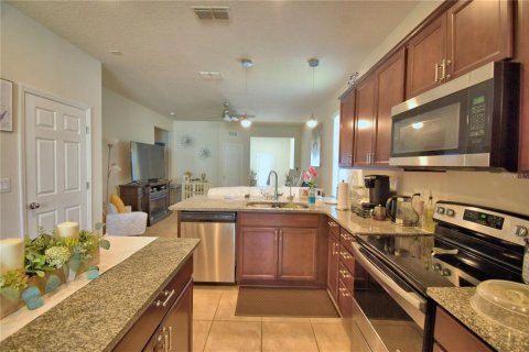 Casa en venta en Kissimmee, Florida, 3 dormitorios, 144.37 m2 № 2115406 - foto 10
