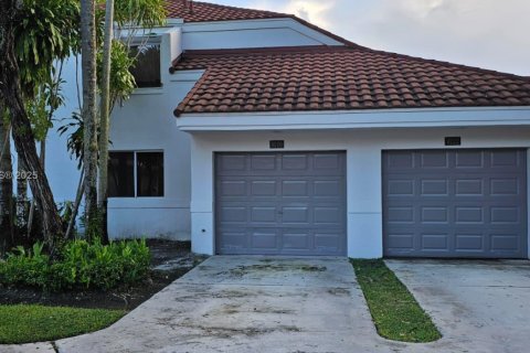 Townhouse in Plantation, Florida 3 bedrooms, 139.73 sq.m. № 1978893 - photo 25