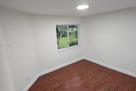 Townhouse in Plantation, Florida 3 bedrooms, 139.73 sq.m. № 1978893 - photo 10