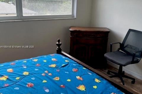 Condo in Hollywood, Florida, 2 bedrooms  № 1871990 - photo 16