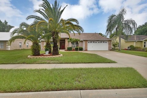 Villa ou maison à vendre à DeLand, Floride: 3 chambres, 140.65 m2 № 1908644 - photo 2