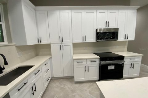 House in Arcadia, Florida 3 bedrooms, 158.12 sq.m. № 1760327 - photo 17