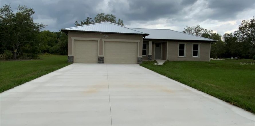 House in Arcadia, Florida 3 bedrooms, 158.12 sq.m. № 1760327