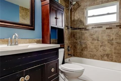 Casa en alquiler en Largo, Florida, 3 dormitorios, 115.2 m2 № 1903055 - foto 18