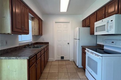Appartement à louer à Orlando, Floride: 2 chambres, 78.22 m2 № 2166967 - photo 5