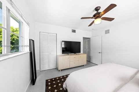 Снять в аренду кондоминиум в Майами-Бич, Флорида 1 спальня, 57.69м2, № 2006626 - фото 13