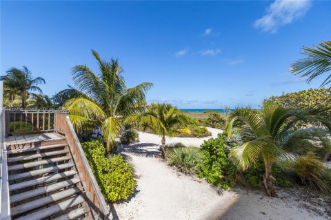 Copropriété à louer à Surfside, Floride: 1 chambre, 85.28 m2 № 1963045 - photo 7