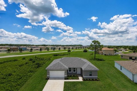 Villa ou maison à Ocala, Floride 4 chambres, 146.6 m2 № 2122826