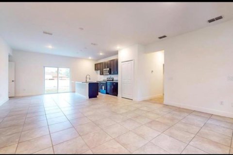 House in Ocala, Florida 4 bedrooms, 146.6 sq.m. № 2122826 - photo 12