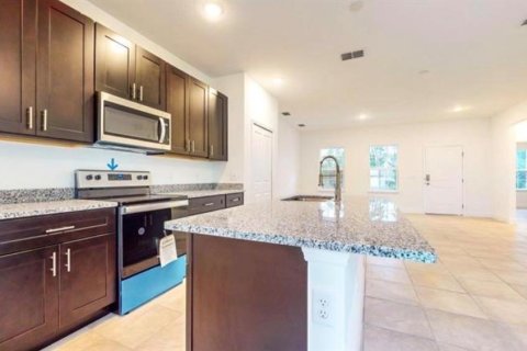 House in Ocala, Florida 4 bedrooms, 146.6 sq.m. № 2122826 - photo 10
