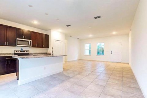 House in Ocala, Florida 4 bedrooms, 146.6 sq.m. № 2122826 - photo 9