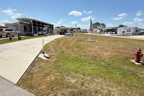 Terreno en venta en Polk City, Florida № 1666042 - foto 3
