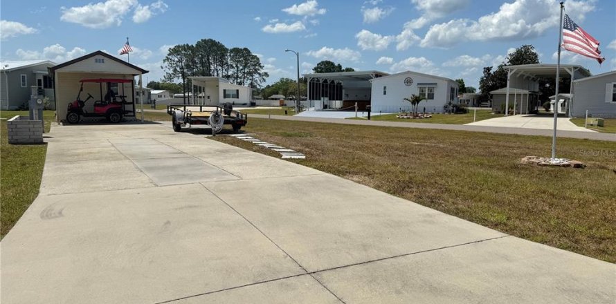 Terreno en Polk City, Florida № 1666042