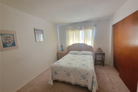 House in Orlando, Florida 3 bedrooms, 123.37 sq.m. № 1680680 - photo 5