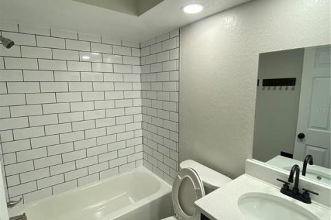 Appartement à louer à Oldsmar, Floride: 2 chambres, 84.17 m2 № 2418626 - photo 16