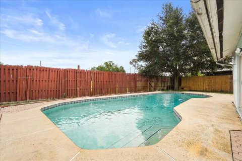 House in Orlando, Florida 3 bedrooms, 130.99 sq.m. № 2137302 - photo 27