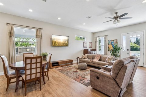 Villa ou maison à vendre à Sanford, Floride: 3 chambres, 163.32 m2 № 1899175 - photo 13