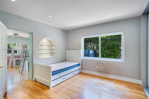 Villa ou maison à louer à Miami, Floride: 4 chambres, 234.67 m2 № 1938523 - photo 26