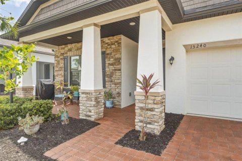 House in Port Charlotte, Florida 3 bedrooms, 185.8 sq.m. № 2157751 - photo 12