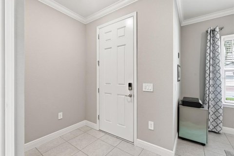 House in Port Charlotte, Florida 3 bedrooms, 185.8 sq.m. № 2157751 - photo 14
